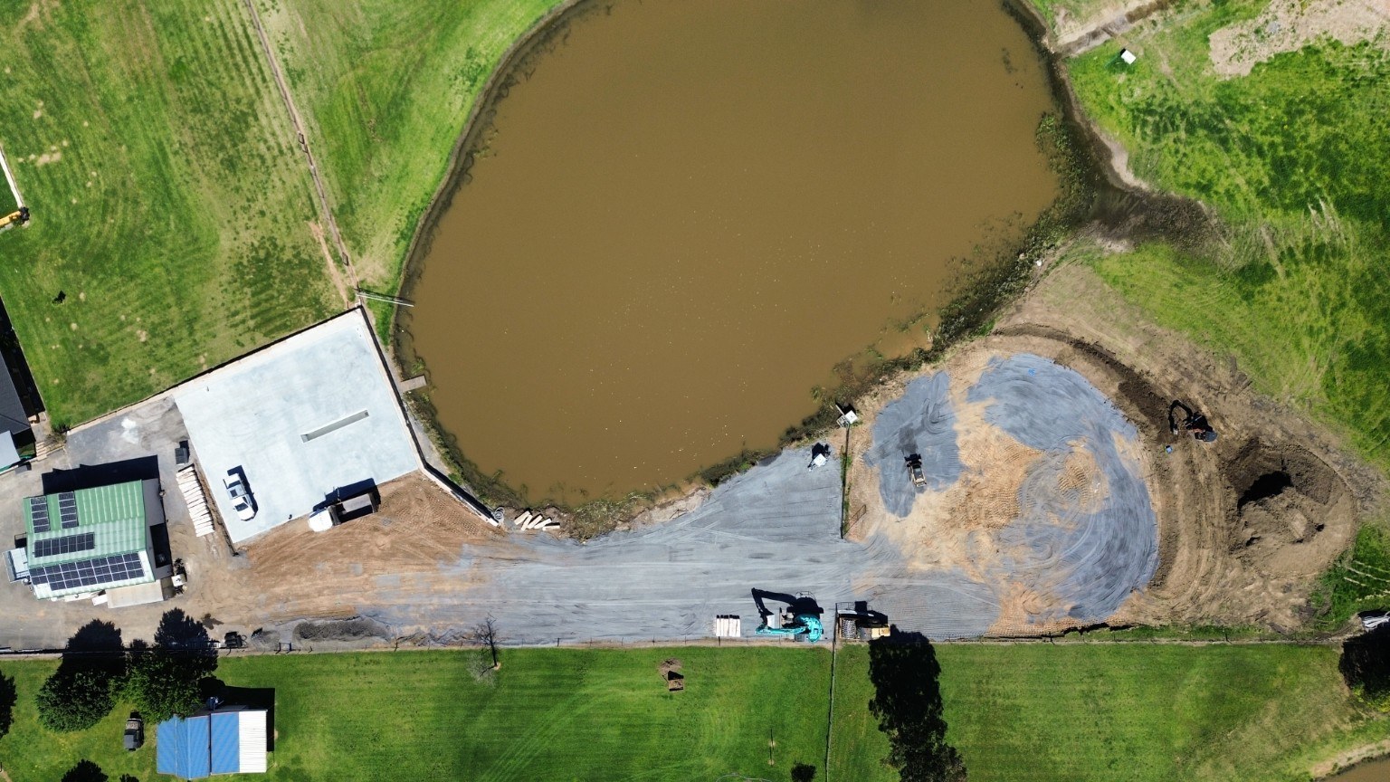Large turning circle and driveway works — aerial