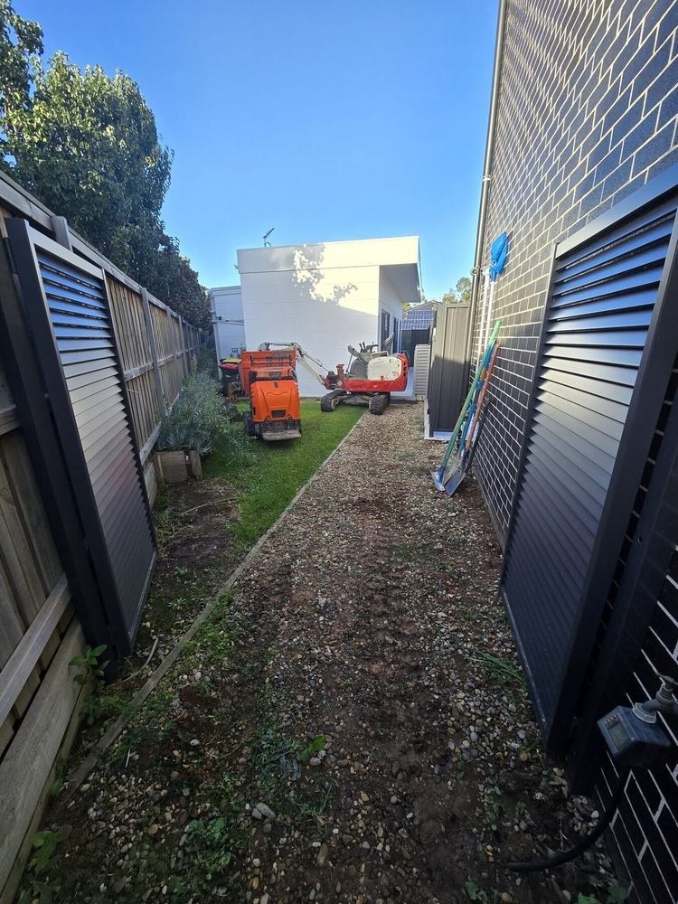Emerald Hills Granny-Flat Access Path — before view 1