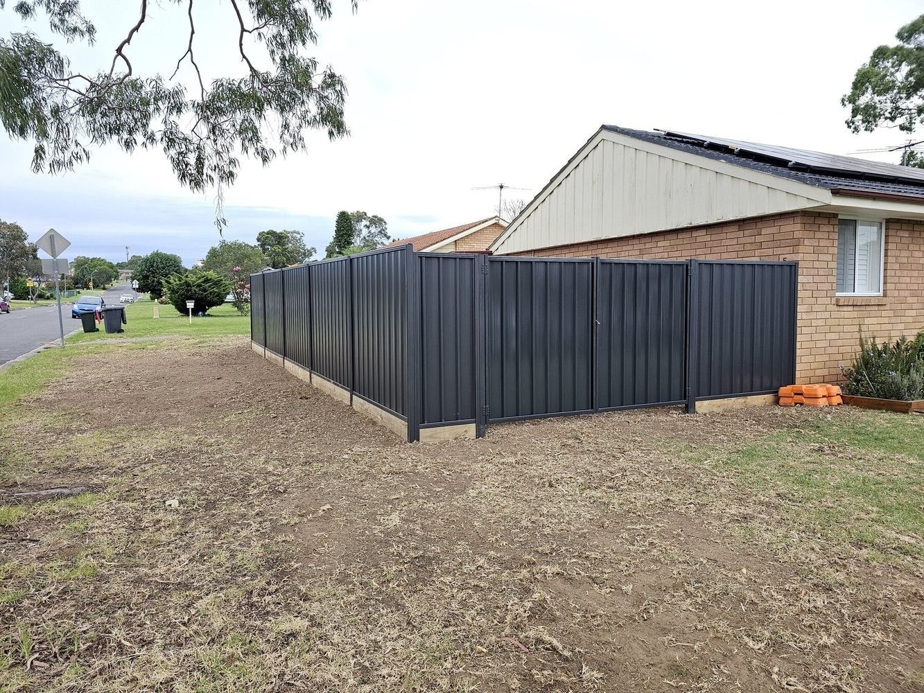 Completed Colorbond boundary fencing